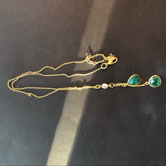 Green and gold necklace